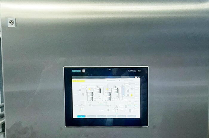 Automation of the VIGAND-4000 vacuum evaporator for wort production
